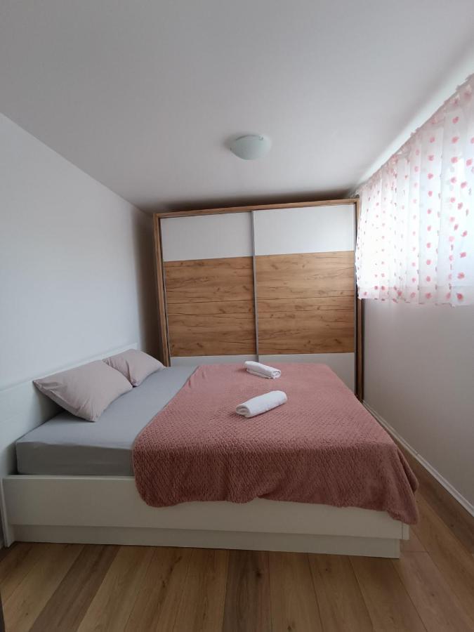 شقة Apartman Mala Cici زادار المظهر الخارجي الصورة